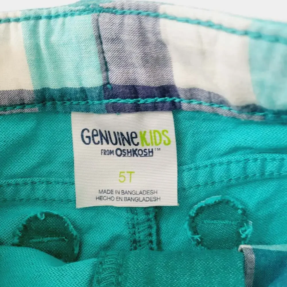 New 5T OshKosh shorts with attached belt